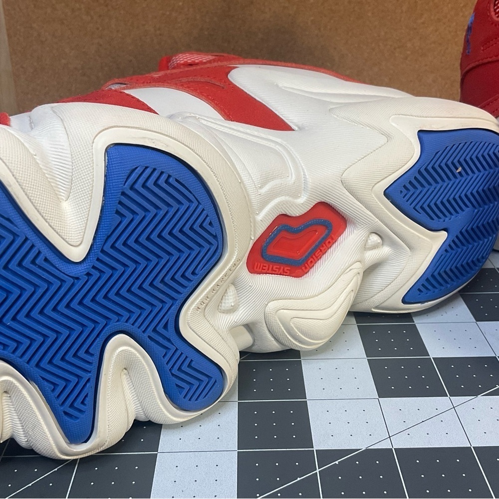Adidas crazy 8 Philly
brand new - Picture 10 of 11